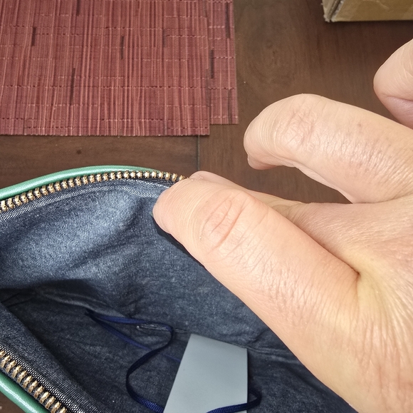 Clare V. Petit Moyen Messenger Evergreen Woven Zig Zag - Picture 9 of 9